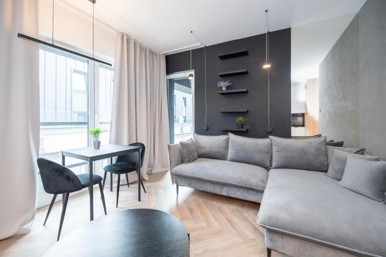 Piotrkowska 44 - Apartment *